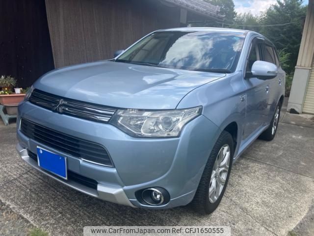 mitsubishi outlander-phev 2014 CFJ1650555 image 1