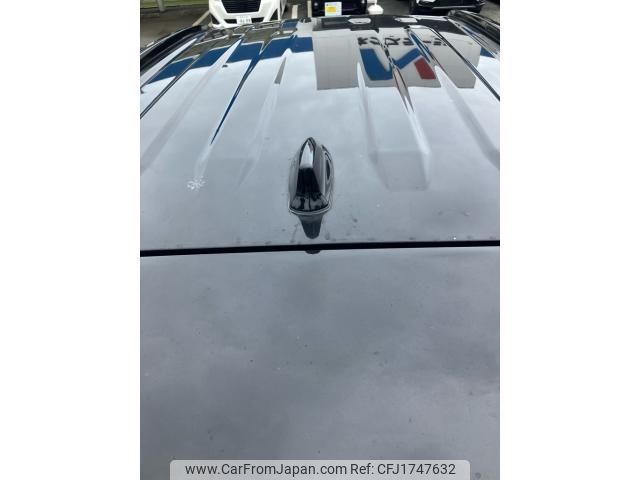 toyota rav4 2022 CFJ1747632 image 2