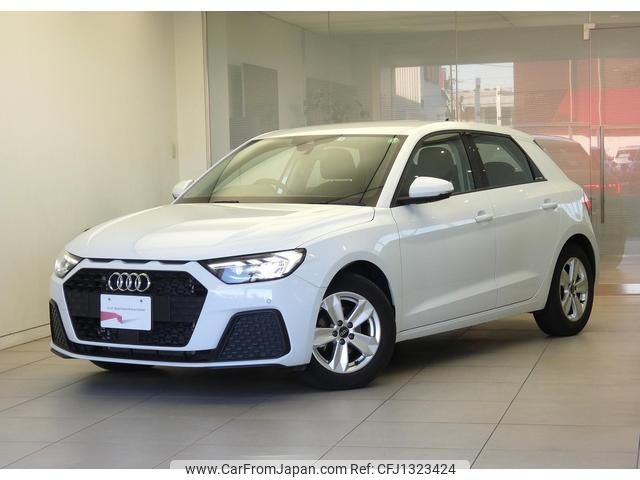 audi a1-sportback 2022 quick_quick_GBDKL_WAUZZZGB8NR009246 image 2
