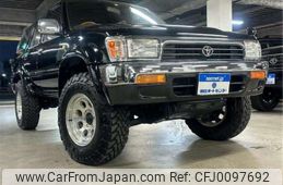 toyota hilux-surf 1993 -TOYOTA--Hilux Surf KZN130W--KZN130-9015900---TOYOTA--Hilux Surf KZN130W--KZN130-9015900-