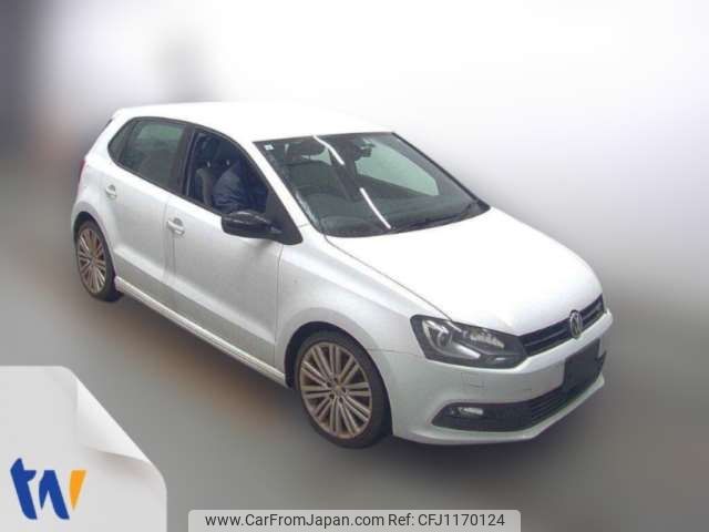 volkswagen polo 2015 -VOLKSWAGEN--VW Polo DBA-6RCZE--WVWZZZ6RZFY124225---VOLKSWAGEN--VW Polo DBA-6RCZE--WVWZZZ6RZFY124225- image 1