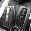 toyota land-cruiser-prado 2018 23121306 image 29