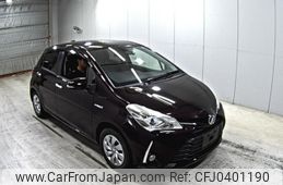 toyota vitz 2017 -TOYOTA--Vitz NHP130-2027805---TOYOTA--Vitz NHP130-2027805-