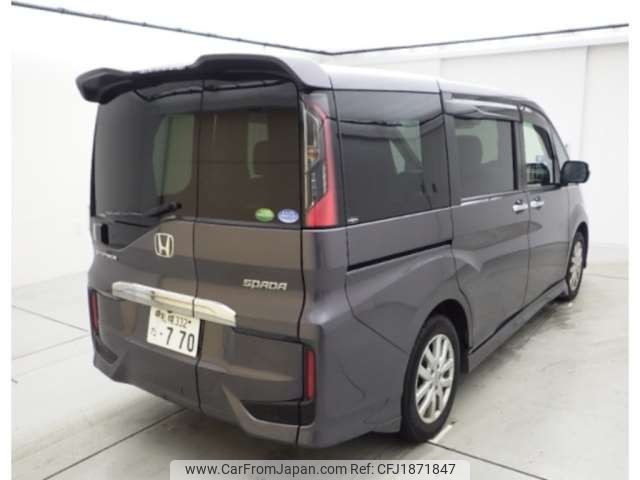 honda stepwagon 2017 CFJ1871847 image 2