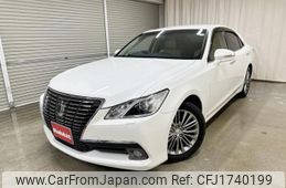 toyota crown 2015 CFJ1740199