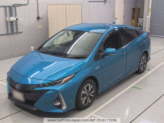 toyota prius-phv 2018 -TOYOTA--Prius PHV ZVW52-3091859---TOYOTA--Prius PHV ZVW52-3091859- image 1