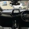 toyota c-hr 2017 quick_quick_DAA-ZYX10_ZYX10-2037250 image 2