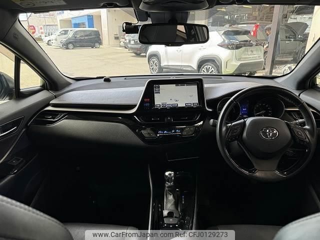 toyota c-hr 2017 quick_quick_DAA-ZYX10_ZYX10-2037250 image 2