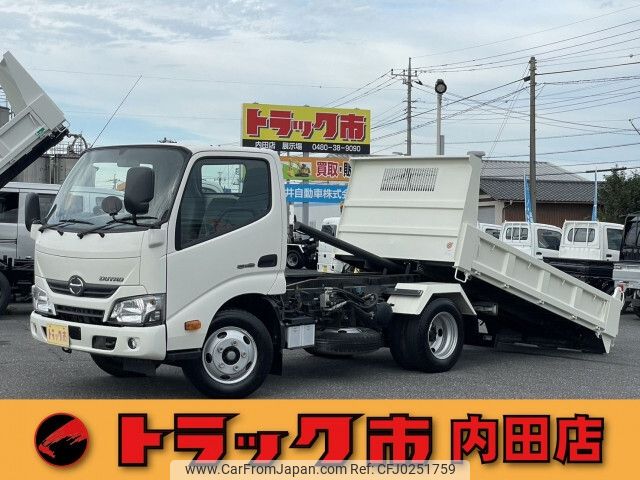 hino dutro 2017 -HINO--Hino Dutoro TKG-XZU620T--XZU620-0012282---HINO--Hino Dutoro TKG-XZU620T--XZU620-0012282- image 1