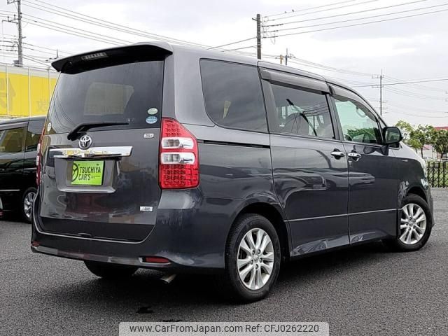 toyota noah 2012 -TOYOTA--Noah DBA-ZRR70W--ZRR70W-0486304---TOYOTA--Noah DBA-ZRR70W--ZRR70W-0486304- image 2