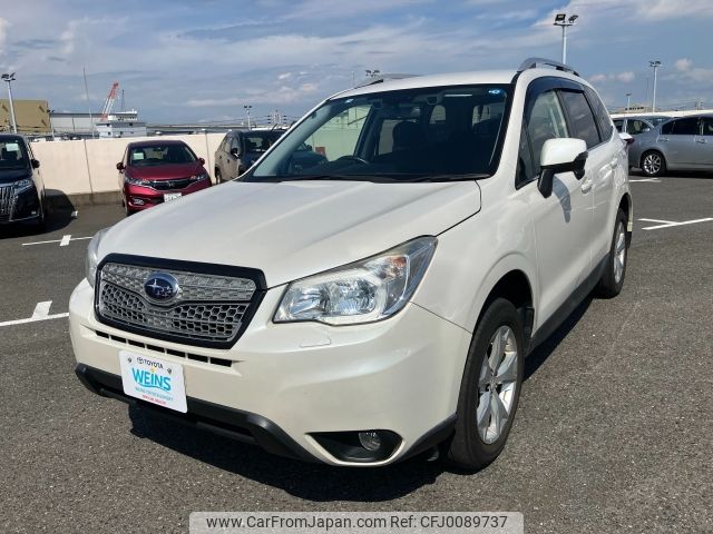 subaru forester 2013 AF-SJ5-022212 image 1