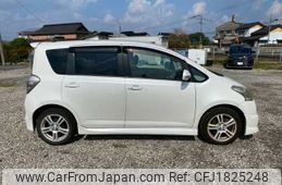 toyota ractis 2010 CFJ1825248