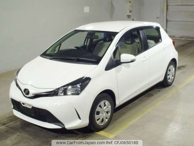 toyota vitz 2015 -TOYOTA--Vitz DBA-KSP130--KSP130-2139015---TOYOTA--Vitz DBA-KSP130--KSP130-2139015- image 1