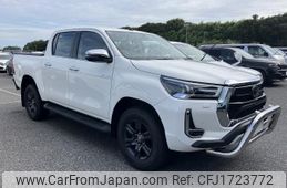 toyota hilux 2023 CFJ1723772