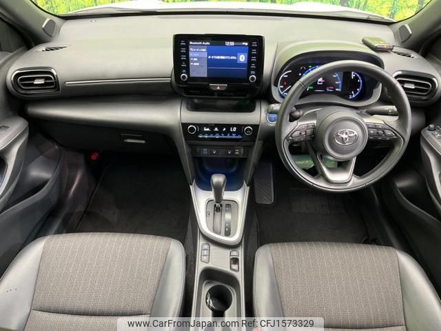 toyota yaris-cross 2023 CFJ1573329 image 2
