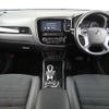 mitsubishi outlander-phev 2017 -MITSUBISHI--Outlander PHEV DLA-GG2W--GG2W-0402214---MITSUBISHI--Outlander PHEV DLA-GG2W--GG2W-0402214- image 5