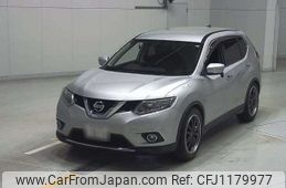 nissan x-trail 2015 -NISSAN 【福井 300ﾎ3419】--X-Trail DBA-NT32--NT32-525657---NISSAN 【福井 300ﾎ3419】--X-Trail DBA-NT32--NT32-525657-