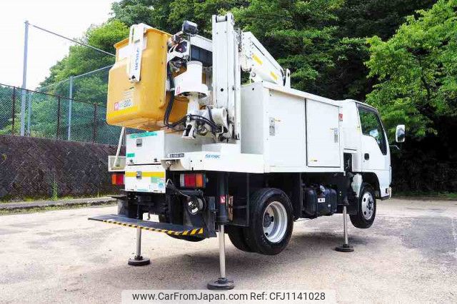 isuzu elf-truck 2013 CFJ1141028 image 2