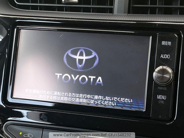 toyota aqua 2017 CFJ1548232 image 2