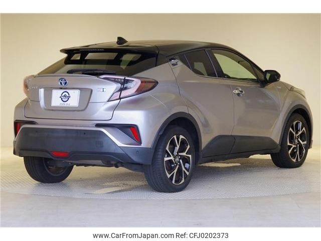 toyota c-hr 2018 -TOYOTA--C-HR DAA-ZYX10--ZYX10-2122867---TOYOTA--C-HR DAA-ZYX10--ZYX10-2122867- image 2