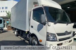 hino dutro 2015 GOO_NET_EXCHANGE_0700164A30231109W001