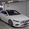 mercedes-benz a-class 2019 quick_quick_5BA-177084_WDD1770842J101515 image 1