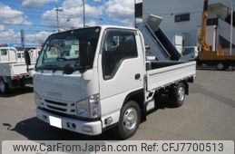isuzu-elf-truck-2016-17371-car_5de49bb5-a934-4e00-ae29-3eea3bc5df97