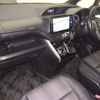 toyota voxy 2017 -TOYOTA--Voxy ZRR80W-0393471---TOYOTA--Voxy ZRR80W-0393471- image 5