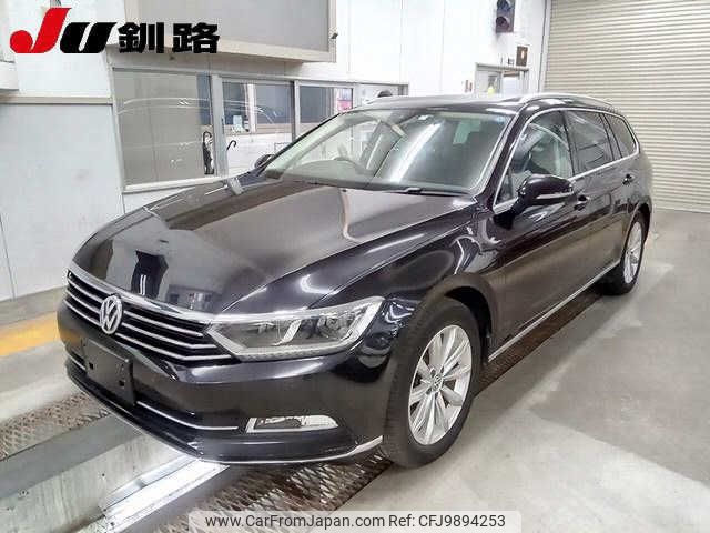 volkswagen passat-variant 2017 -VOLKSWAGEN--VW Passat Variant 3CCZE--HE102224---VOLKSWAGEN--VW Passat Variant 3CCZE--HE102224- image 1