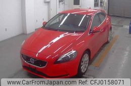 volvo v40 2015 quick_quick_DBA-MB4164T_YV1MV485BF2252040