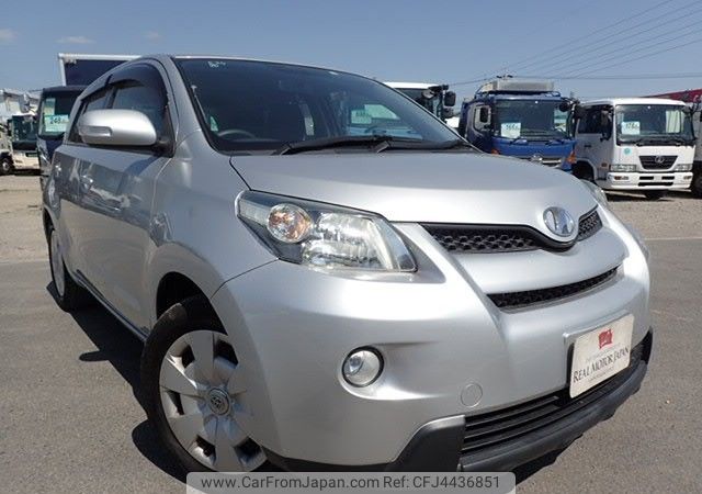toyota ist 2008 REALMOTOR_N2020050024M-17 image 2