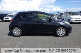 toyota vitz 2012 NIKYO_ZW14924