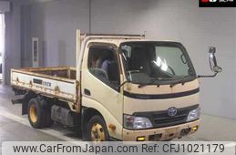 toyota dyna-truck 2010 -TOYOTA--Dyna XZU304-1011272---TOYOTA--Dyna XZU304-1011272-