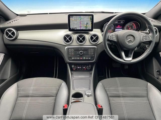mercedes-benz cla-class 2015 quick_quick_117342_WDD1173422N277345 image 2