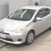 toyota aqua 2012 CFJ1813605 image 1