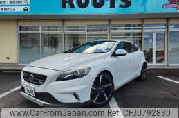 volvo v40 2013 -VOLVO--Volvo V40 DBA-MB5204T--YV1MV6350D2042621---VOLVO--Volvo V40 DBA-MB5204T--YV1MV6350D2042621-