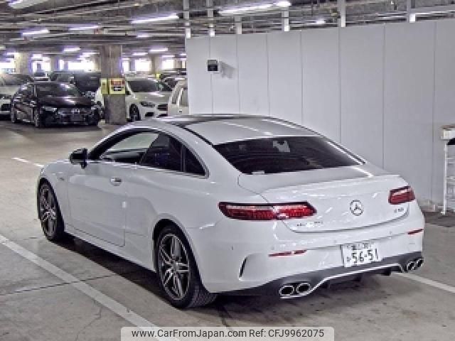 mercedes-benz e-class 2022 CFJ9962075 image 2
