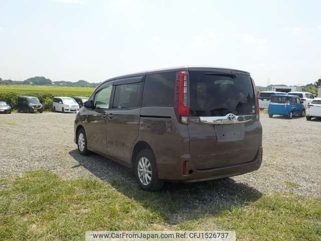 toyota noah 2014 CFJ1526737 image 2