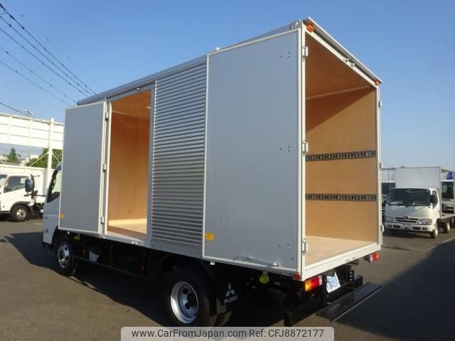 【mentaikofx2】MITSUBISHI 2022年製 mentaikofx2】MITSUBISHI 2022年製 MITSUBISHIの2022年製、2ドア