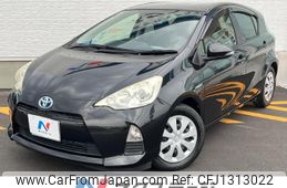 toyota aqua 2012 CFJ1313022