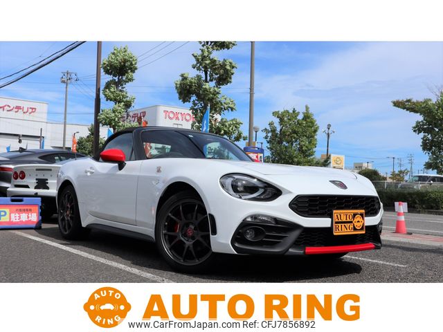 abarth 124-spider 2017 CARSENSOR_JP_AU0549414208 image 1