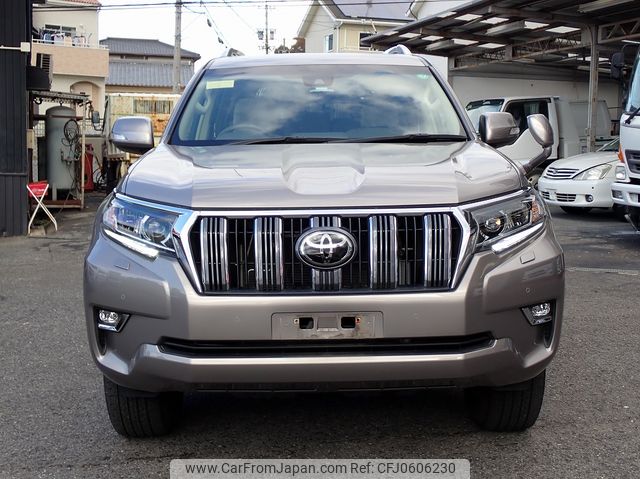 toyota land-cruiser-prado 2019 24342603 image 2