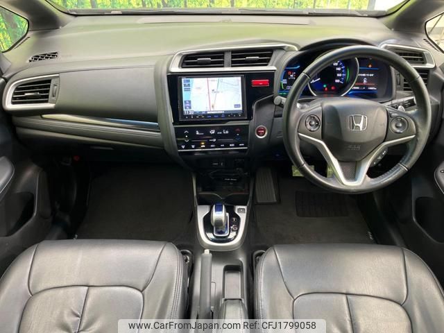 honda fit-hybrid 2014 CFJ1799058 image 2