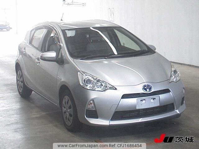 toyota aqua 2014 CFJ1686454 image 1