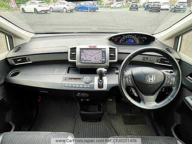 honda freed 2012 504928-924561 image 1