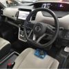 nissan serena 2018 quick_quick_DAA-HFC27_013767 image 3