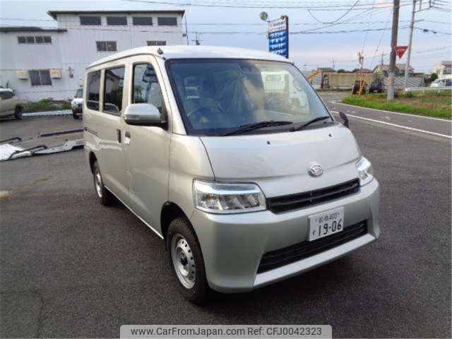 daihatsu daihatsu-others 2024 -DAIHATSU 【前橋 400】--ｸﾞﾗﾝﾏｯｸｽｶｰｺﾞ 5BF-S403V--S403V-0000678---DAIHATSU 【前橋 400】--ｸﾞﾗﾝﾏｯｸｽｶｰｺﾞ 5BF-S403V--S403V-0000678- image 2