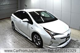 toyota prius 2016 -TOYOTA--Prius ZVW50-6025867---TOYOTA--Prius ZVW50-6025867-