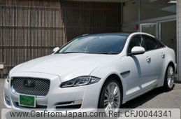 jaguar xj-series 2017 quick_quick_CBA-J12PB_SAJKC10M6HPW13138