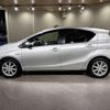toyota aqua 2012 CFJ1675066 image 11